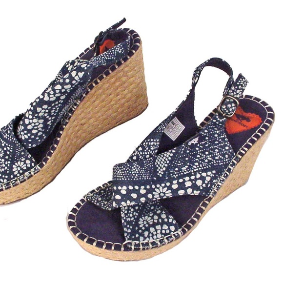 rocket dog wedge sandals